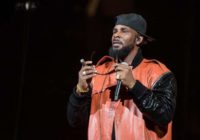 R Kelly: FBI investigating singer for flying a minor across states, reports say